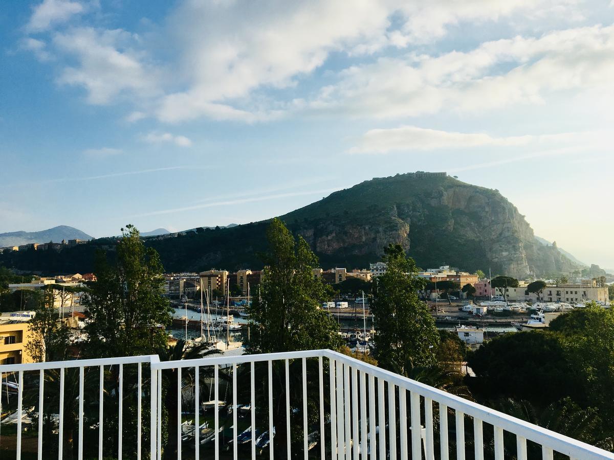 Grand Hotel L'Approdo Terracina Eksteriør billede