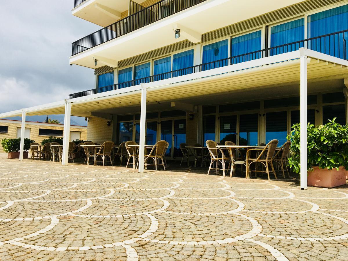 Grand Hotel L'Approdo Terracina Eksteriør billede